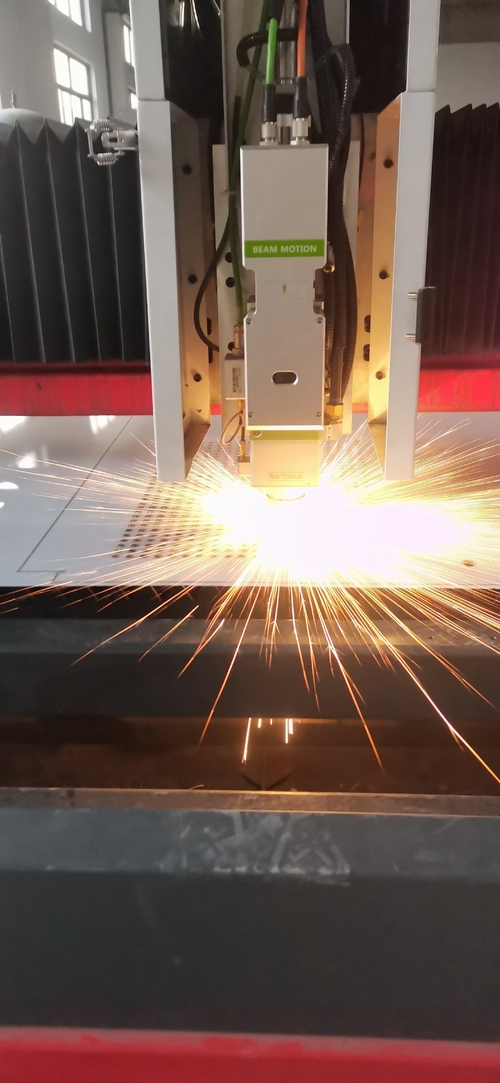 Tin tức công ty mới nhất về Những tiến bộ tiên tiến trong công nghệ cắt laser sợi