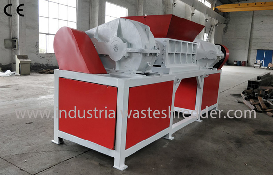 Giá tốt. Máy hủy phim nhựa sắc nét 2 động cơ thúc đẩy hoạt động tốc độ thấp cho túi Jumbo trực tuyến
