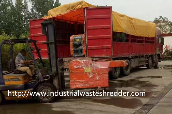 Giá tốt. Máy nghiền phế liệu bền, Máy tái chế tã rời / baled trực tuyến