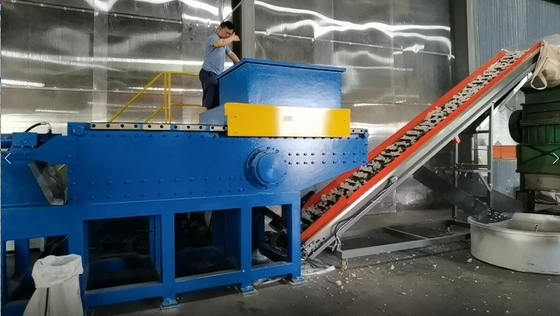 Giá tốt. Dòng XRM Máy hủy nhựa HDPE PC Kích thước đầu ra tối thiểu Cao 20 Mm Hiệu quả trực tuyến