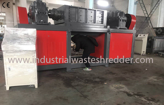 Giá tốt. Trống nhựa Máy hủy chất thải công nghiệp Thiết kế cơ khí gồ ghề tốc độ thấp trực tuyến
