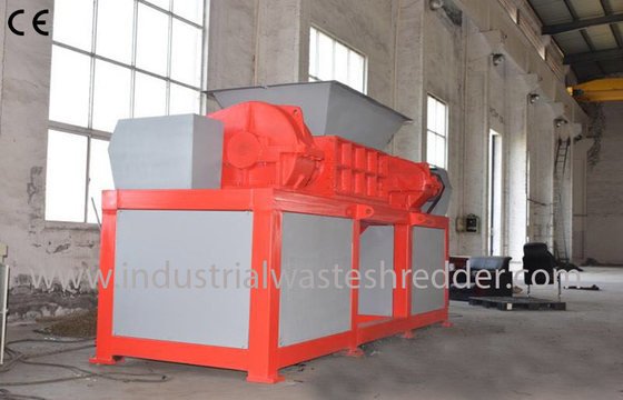 Giá tốt. Máy hủy chất thải nhựa 2 trục Tiêu thụ năng lượng thấp cho ống thoát nước trực tuyến