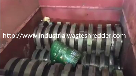 Giá tốt. Phế liệu thép trống Bốn trục Shredder Hiệu suất ổn định chính xác cao trực tuyến