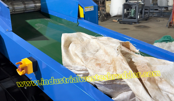 PP Raffia Jumbo Bag Crusher Super Big Sacks Grinder Với Công cụ hợp kim bền Thép Blades xoay Tiết kiệm năng lượng 1600B