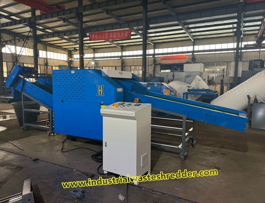 Giá tốt. Khả năng ăn dễ dàng 1600F Carton Cardboard Shredder Machine với máy nghiền giấy mạnh mẽ và kích thước xả điều chỉnh trực tuyến
